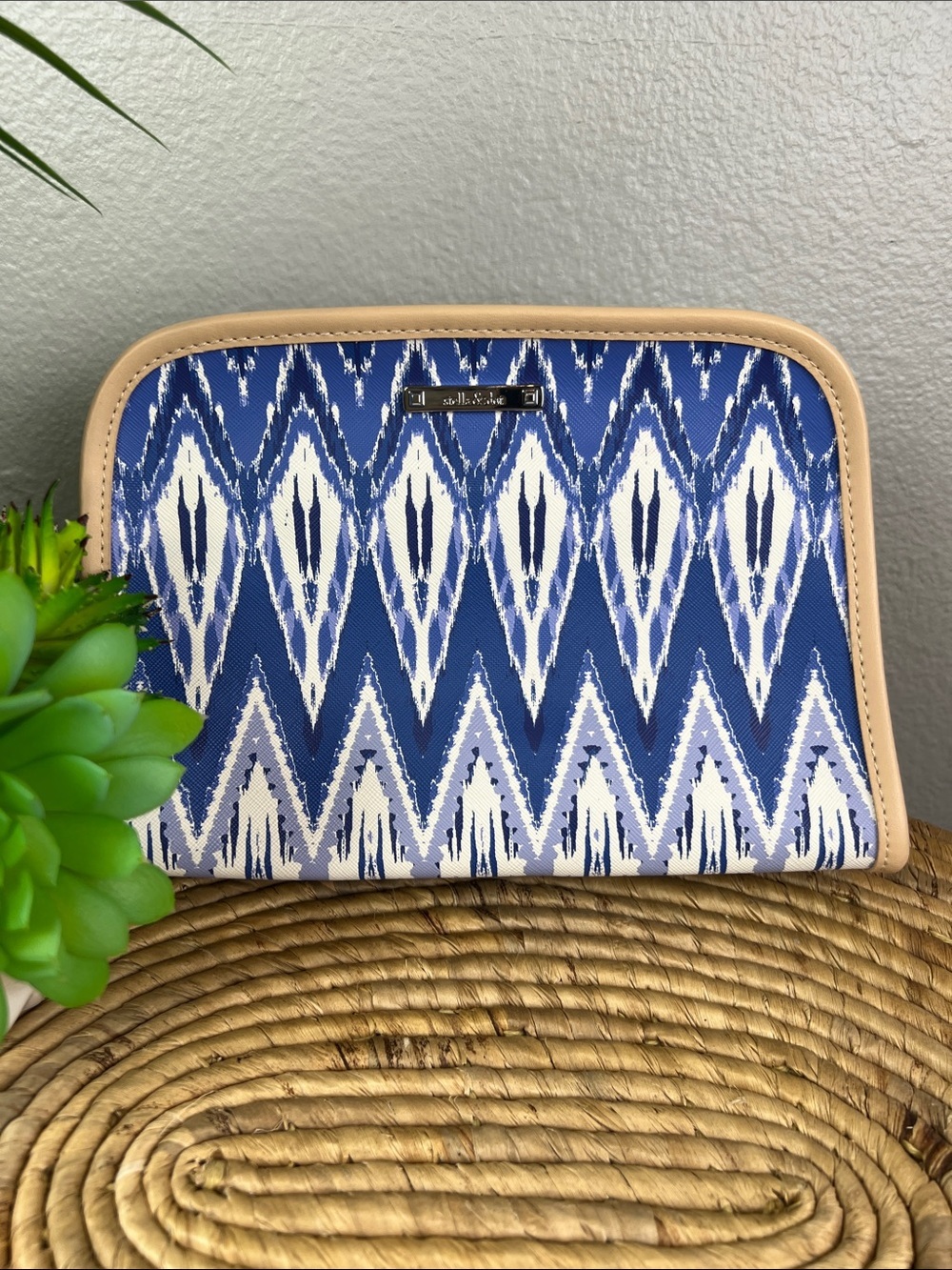 Stella & Dot Blue Cosmetic Pouch Indigo Ikat